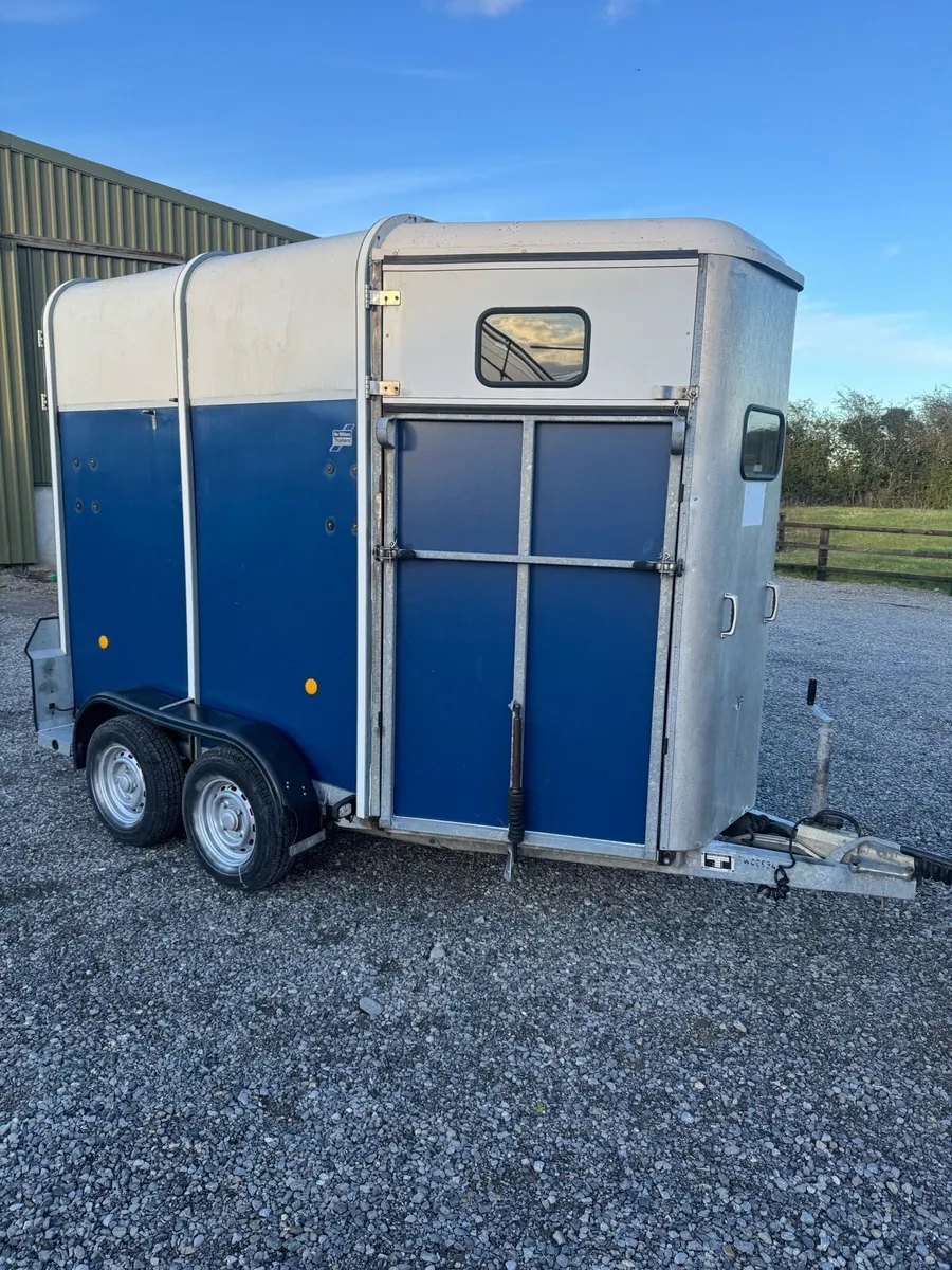 Ifor Williams Horse Box - Image 4