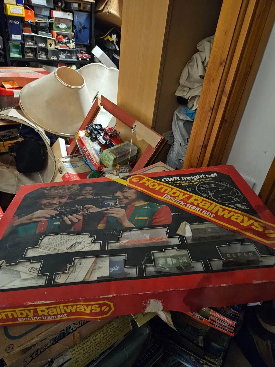 Hornby OO Gauge Train Set - Image 1