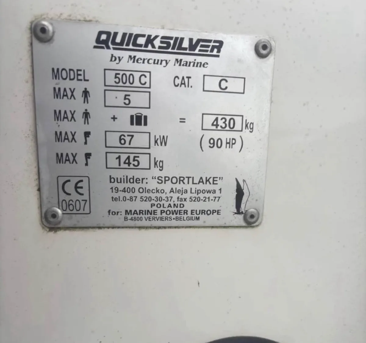 Quicksilver 500 Boat hull fishing cuddy cabin - Image 3