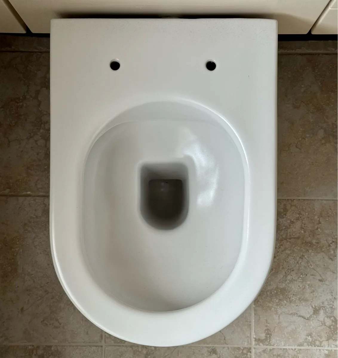 Back to wall toilet - Image 1