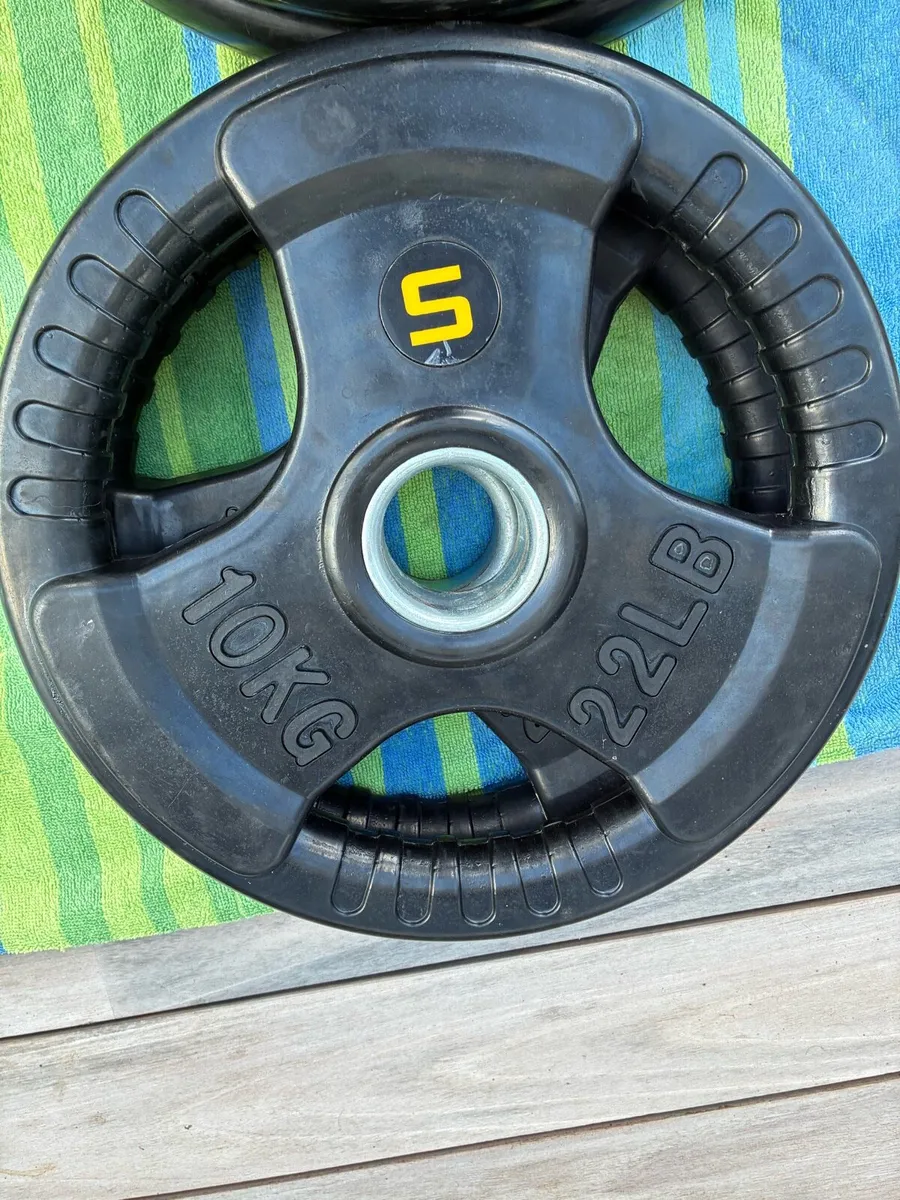 107.5kg Olympic Weight Plates - Rubber Tri-Grip - Image 4