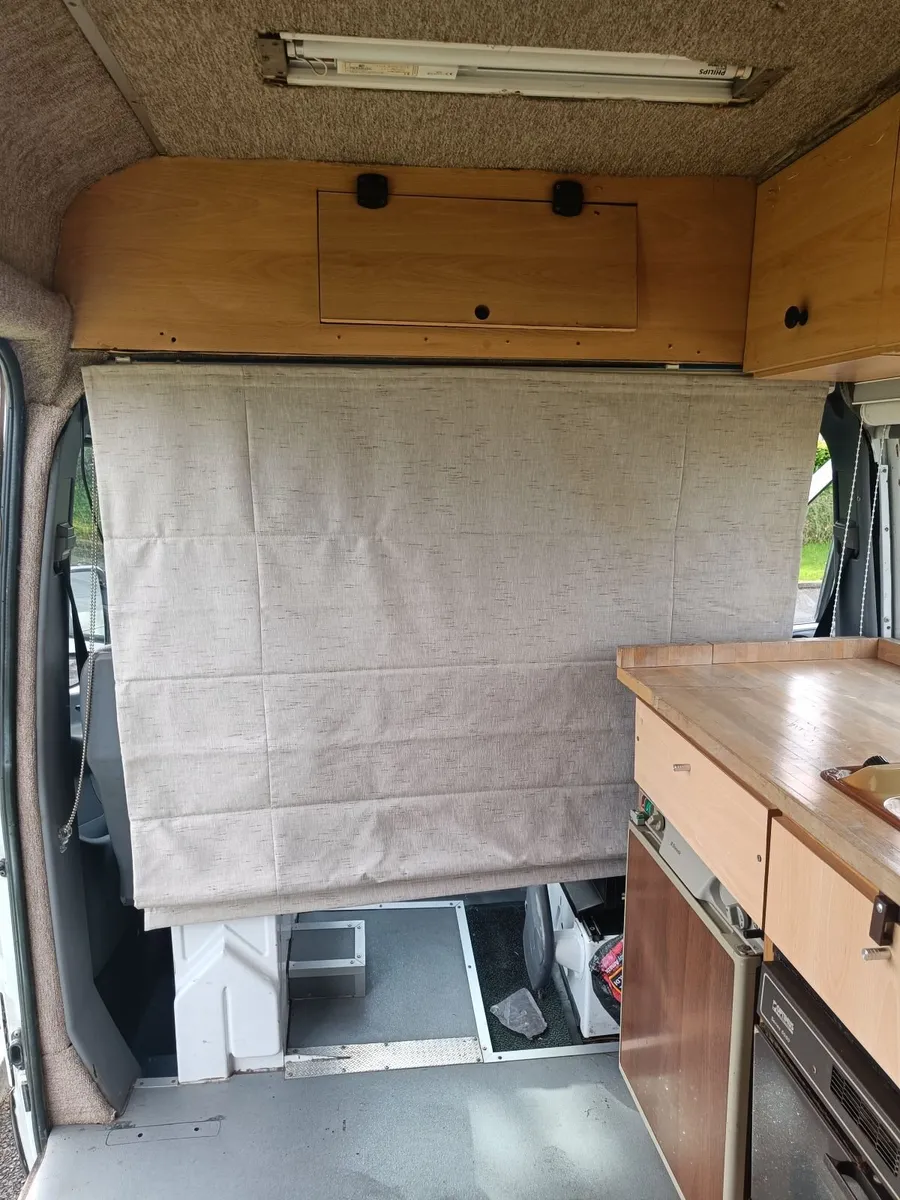 Camper Mercedes Sprinter LWB 2000 - Image 3