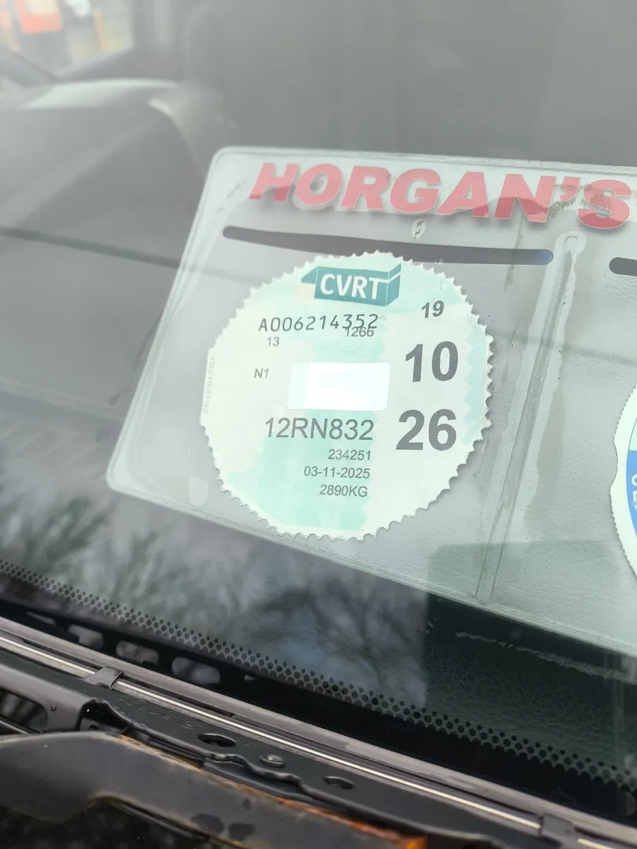 Toyota Land Cruiser 2012 - Image 3