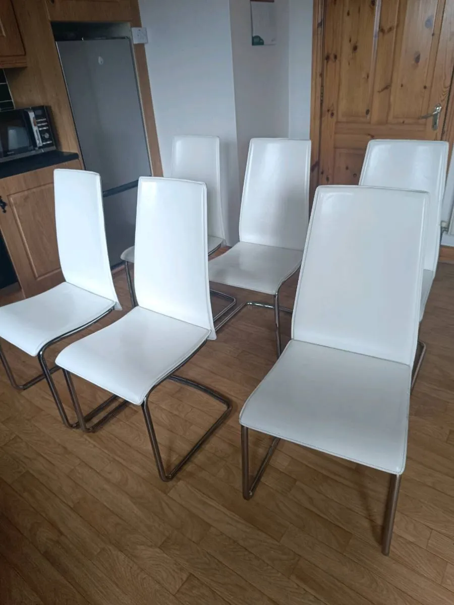 Dining chairs - Image 2