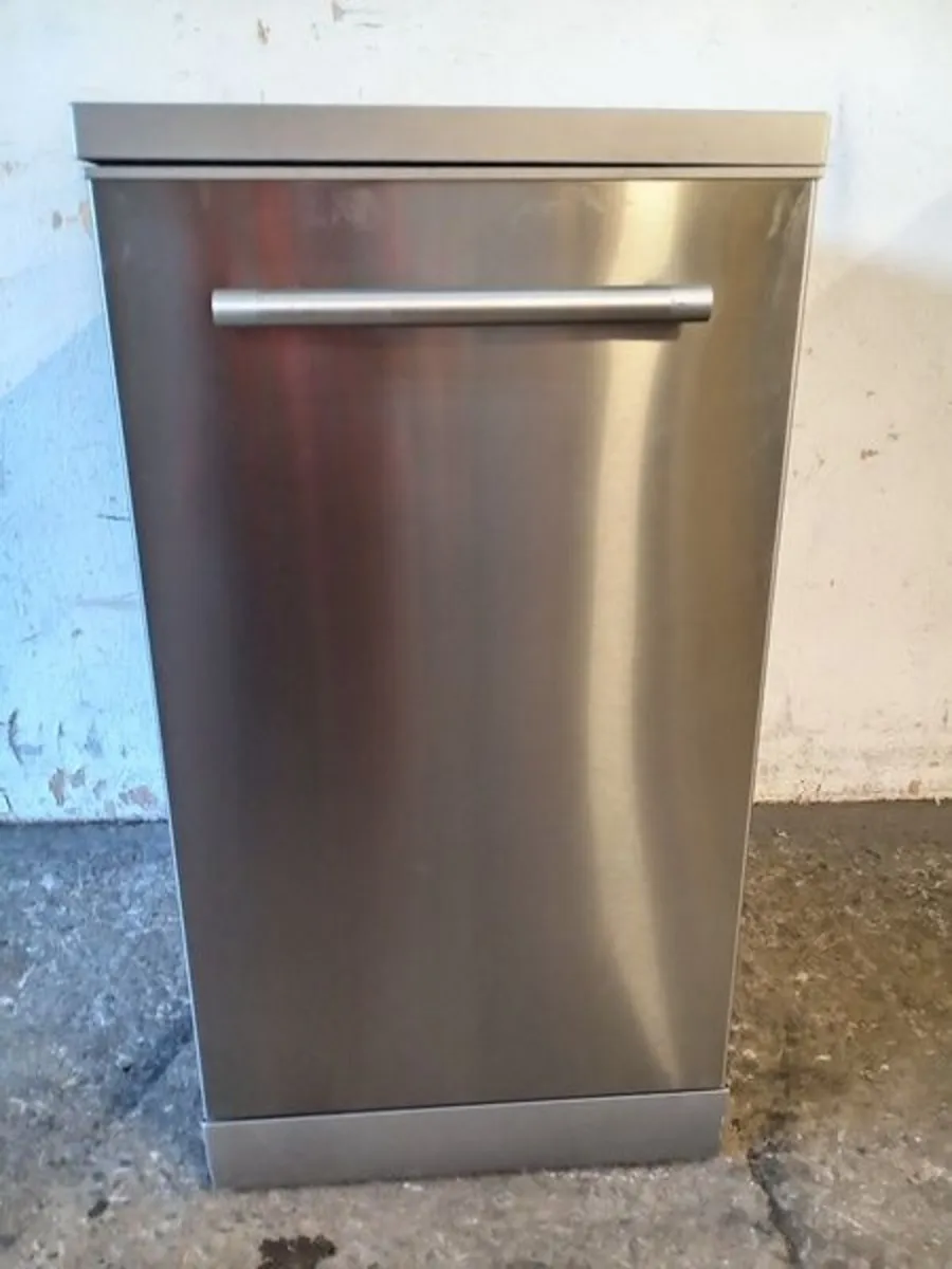 Slimline Dishwasher - Image 1