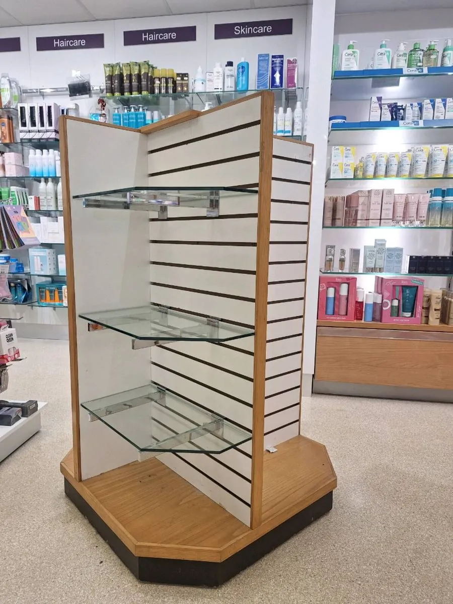 Shop Gondola - Image 1