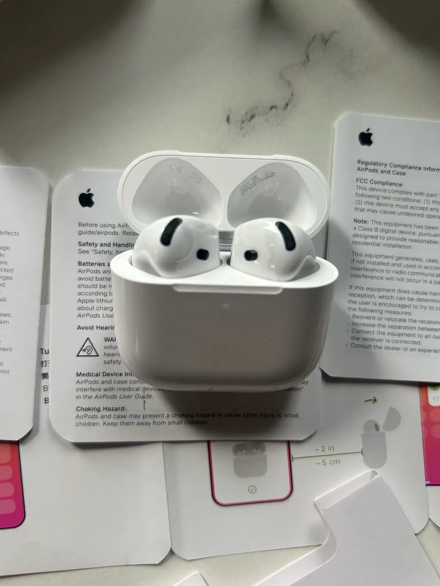 Apple airpod 4 (2024) - Image 2