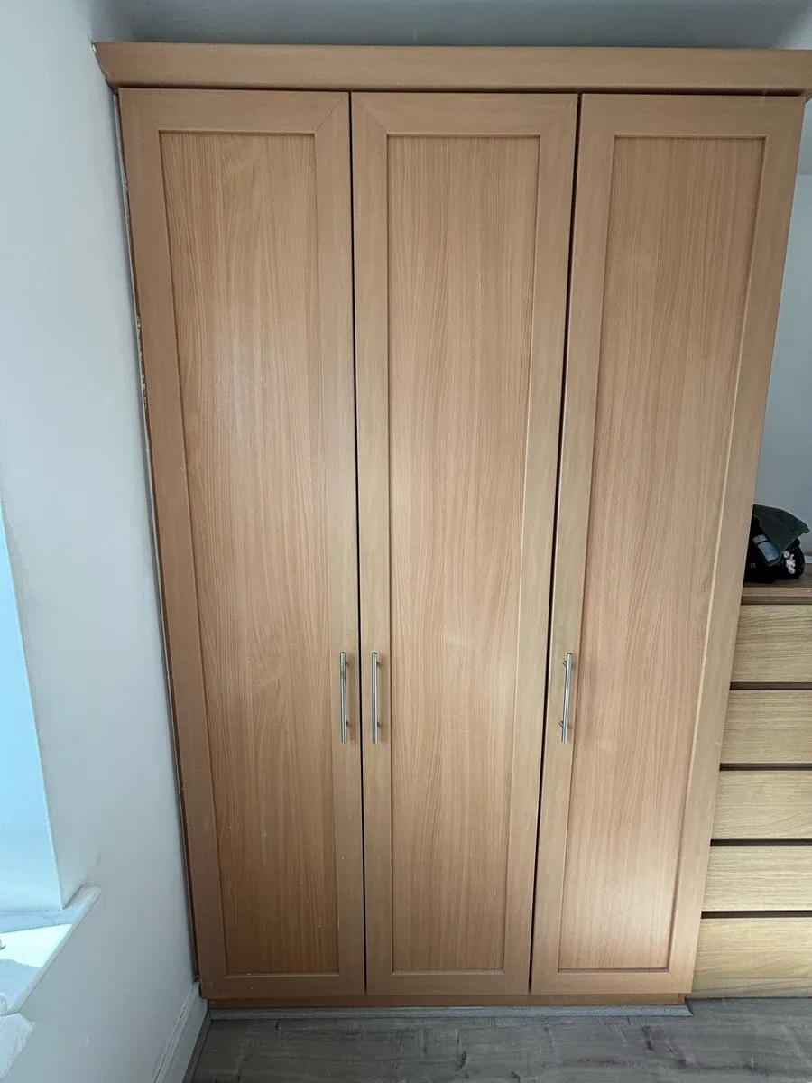 Fitted Wardrobe - Image 1