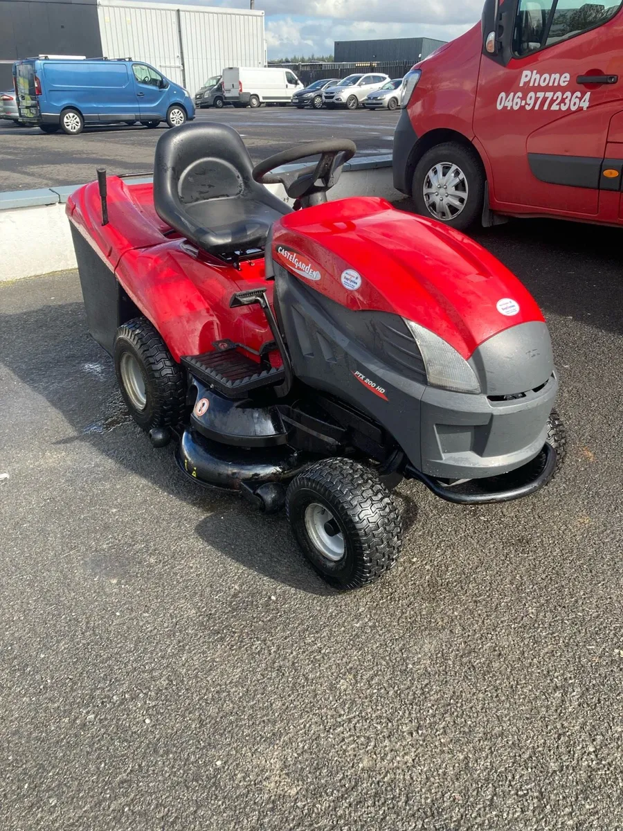 Castlegarden ptx200 ride on mower - Image 1