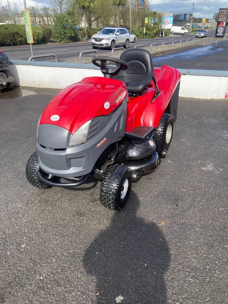 Castlegarden ptx200 ride on mower - Image 2
