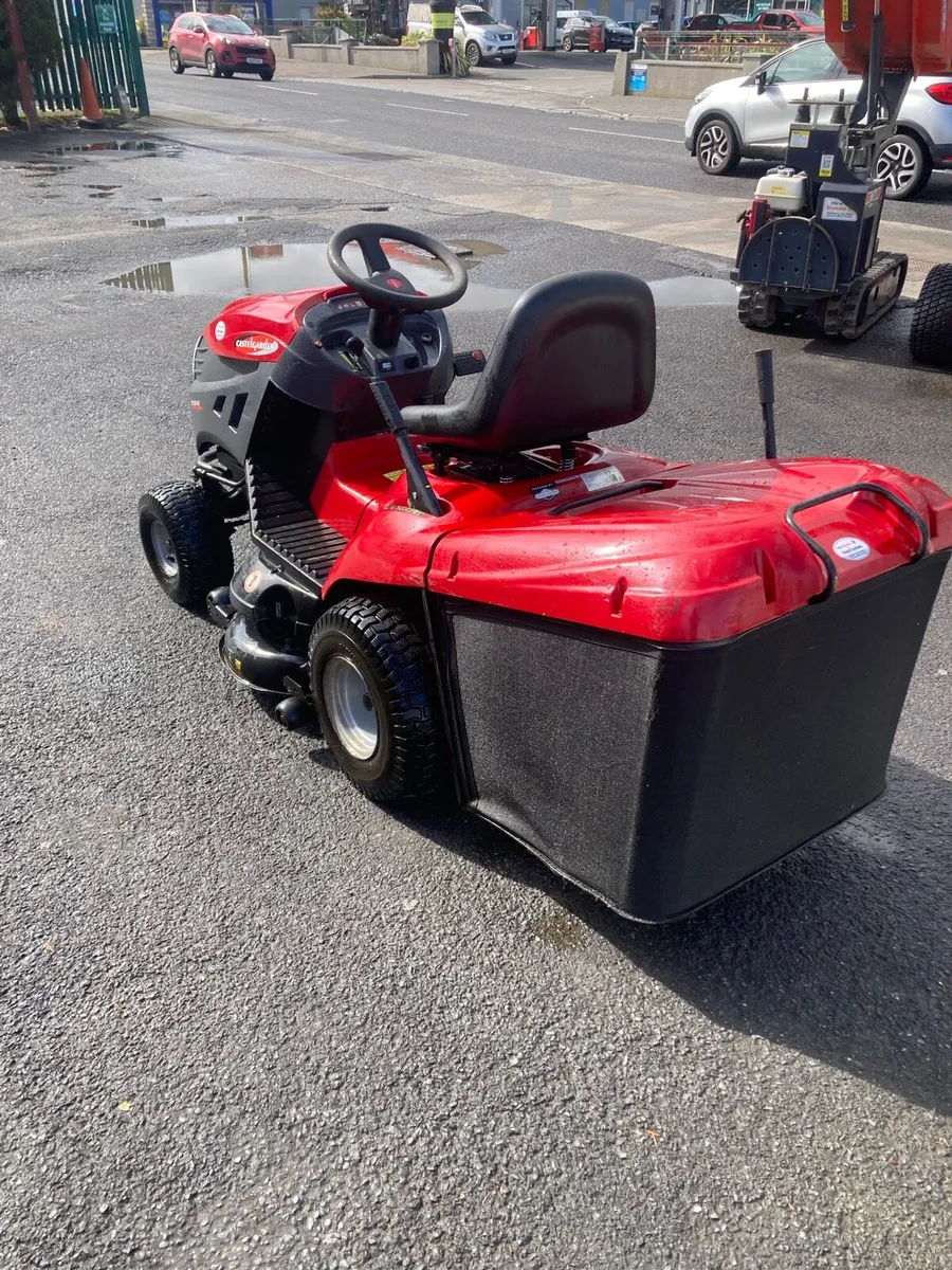 Castlegarden ptx200 ride on mower - Image 3