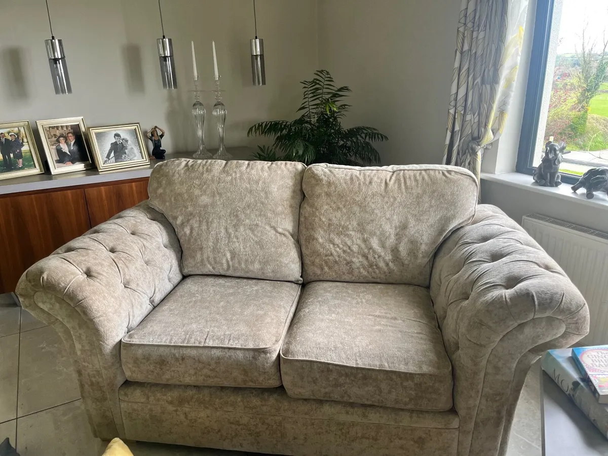 Two seater couch and arm chair - Image 3