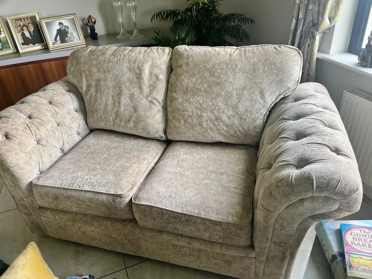 Two seater couch and arm chair - Image 4