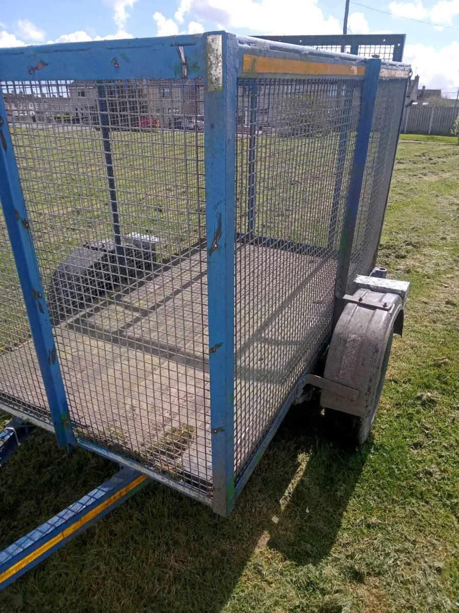 Car trailor - Image 2