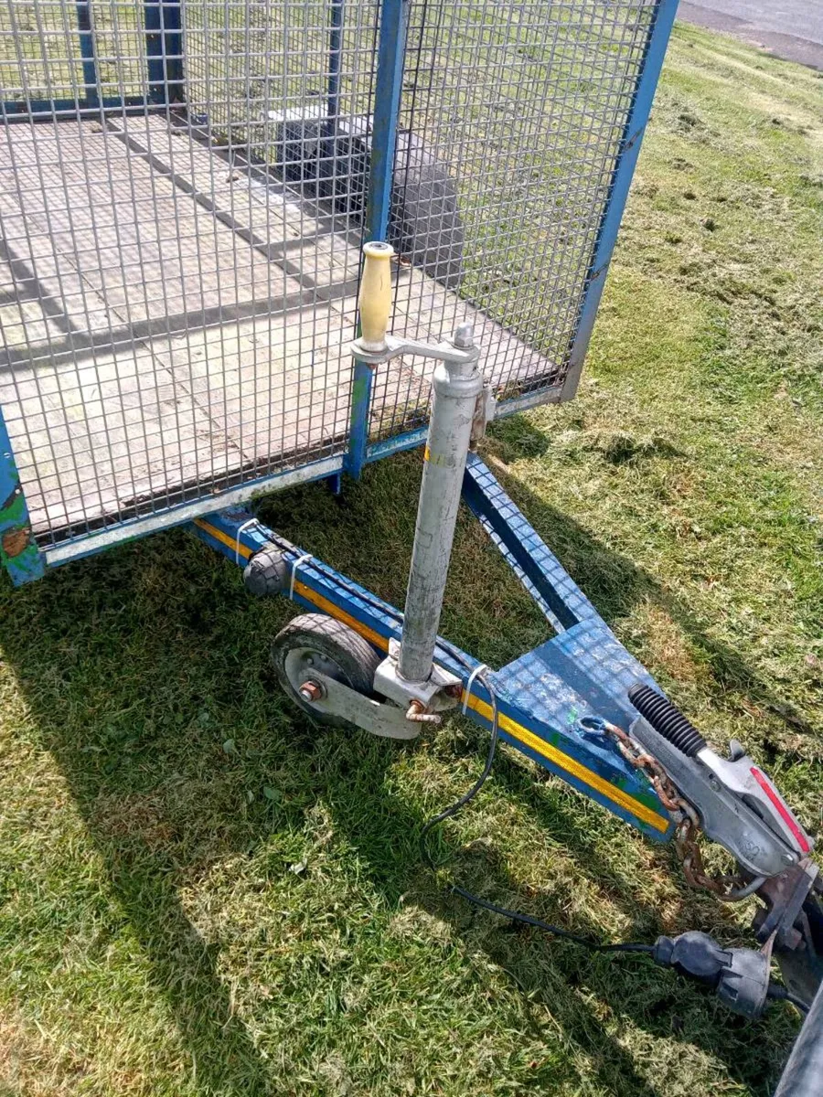 Car trailor - Image 3