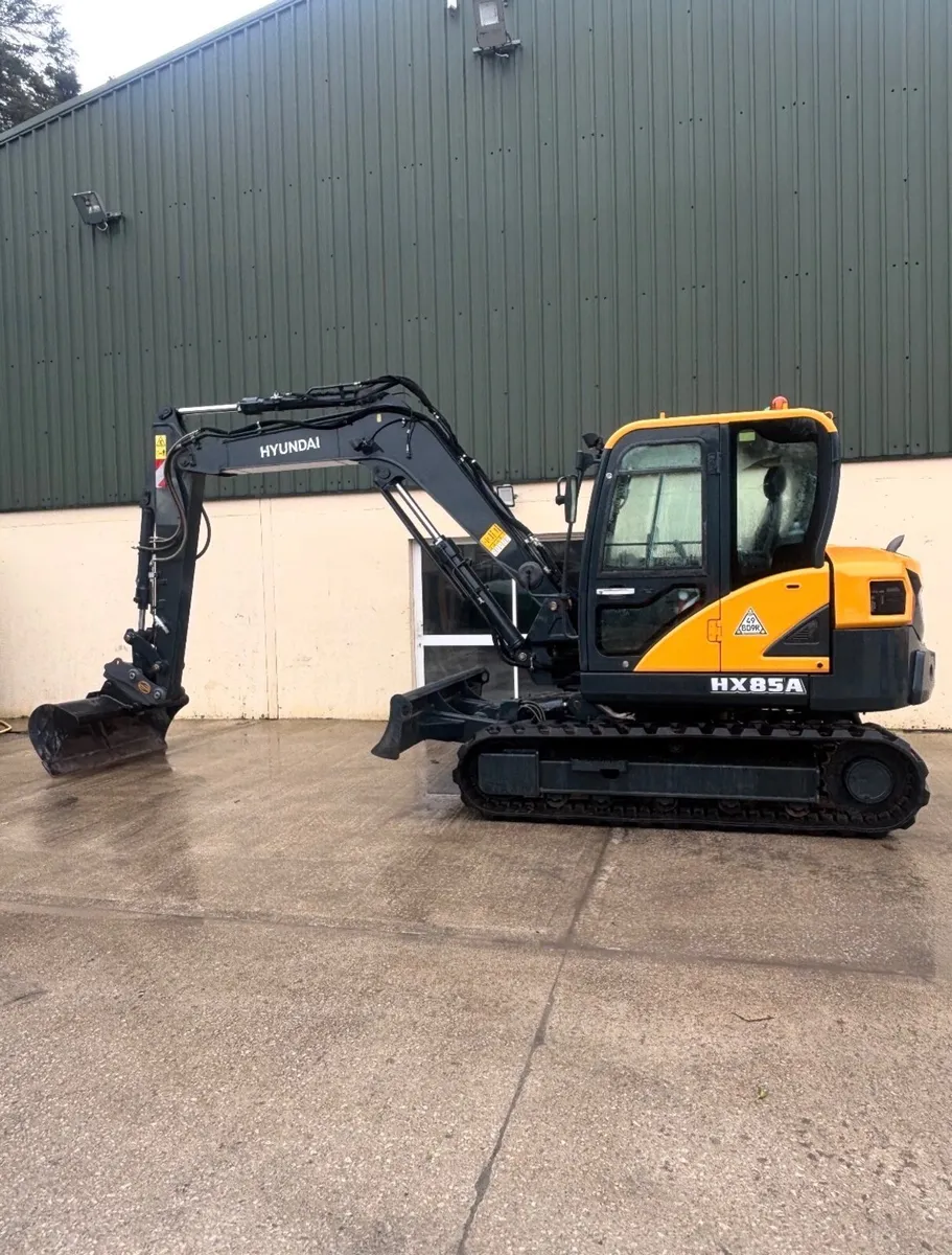 HYUNDAI HX85A - Image 1