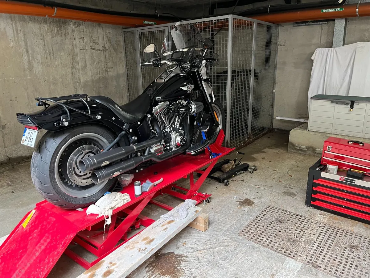 HARLEY DAVIDSON fat boy low special 2011 - Image 4