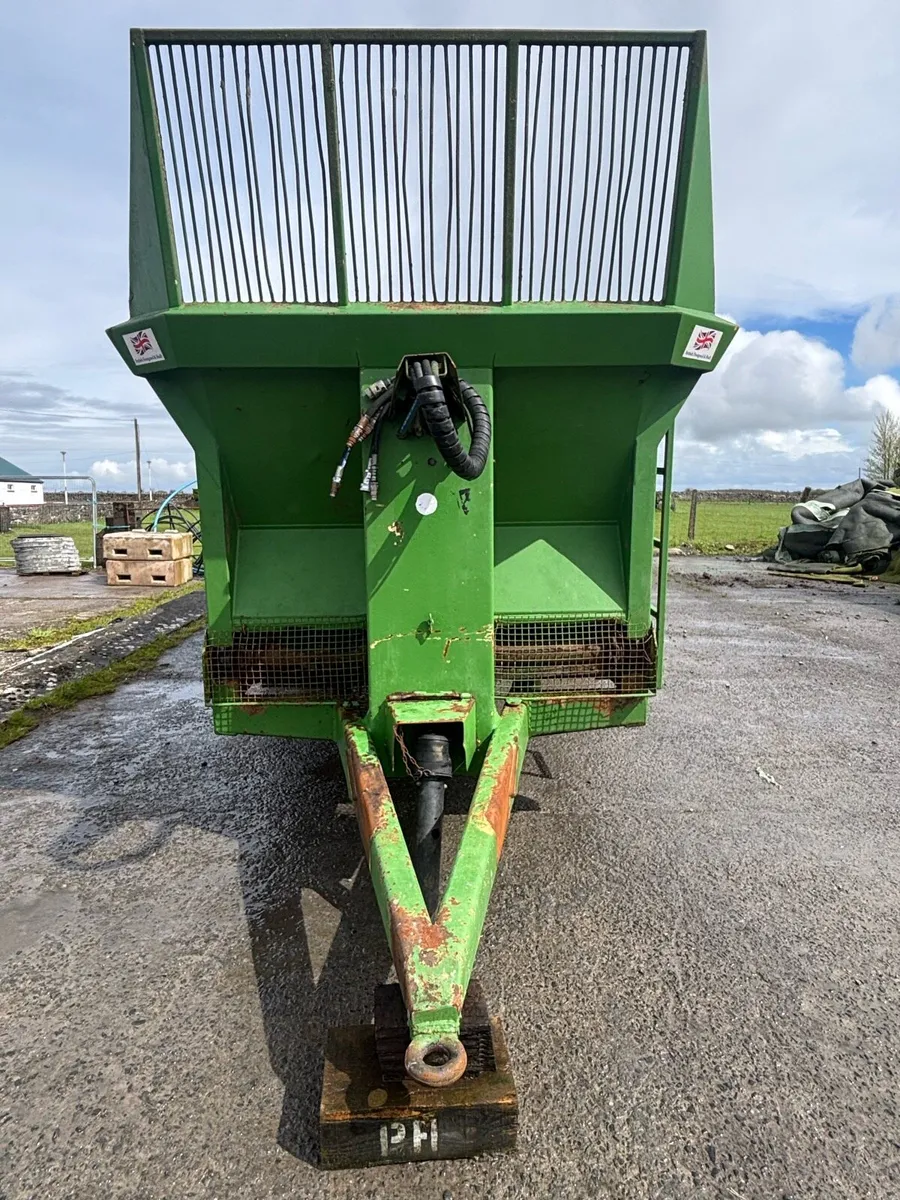 K Two 12 ton muckspreader - Image 4