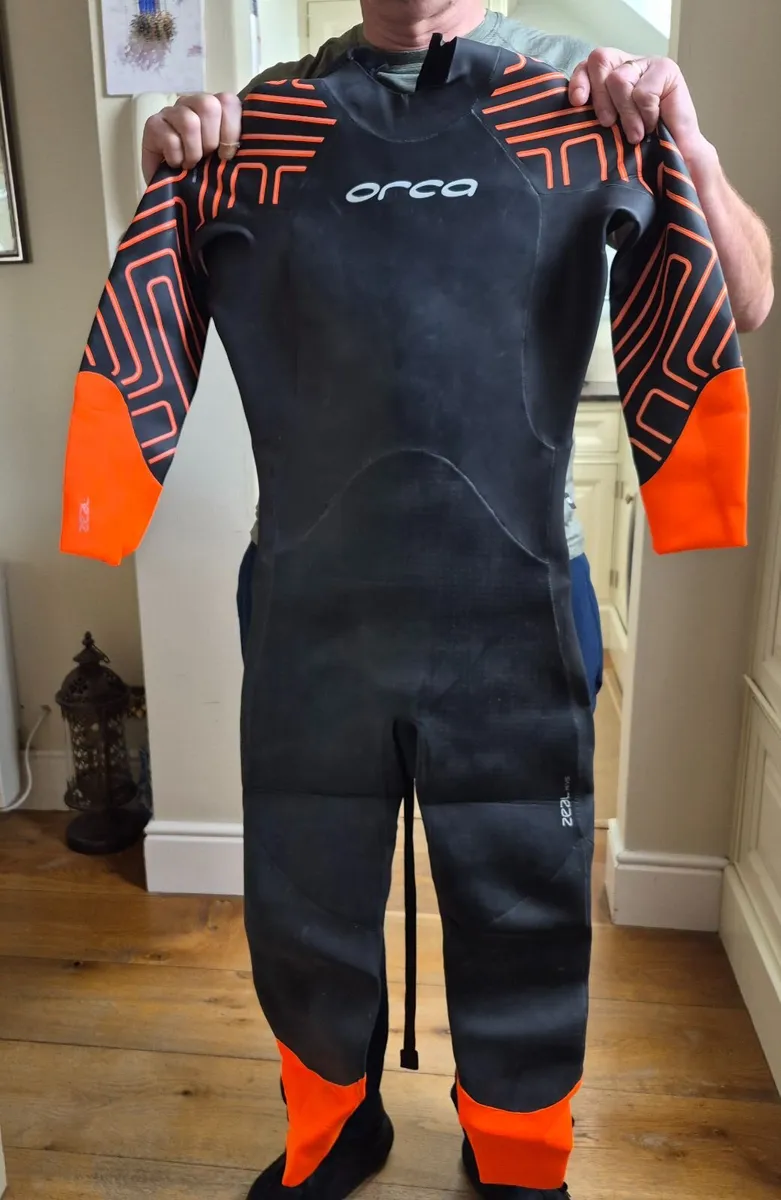 Mens Wetsuit - Image 3
