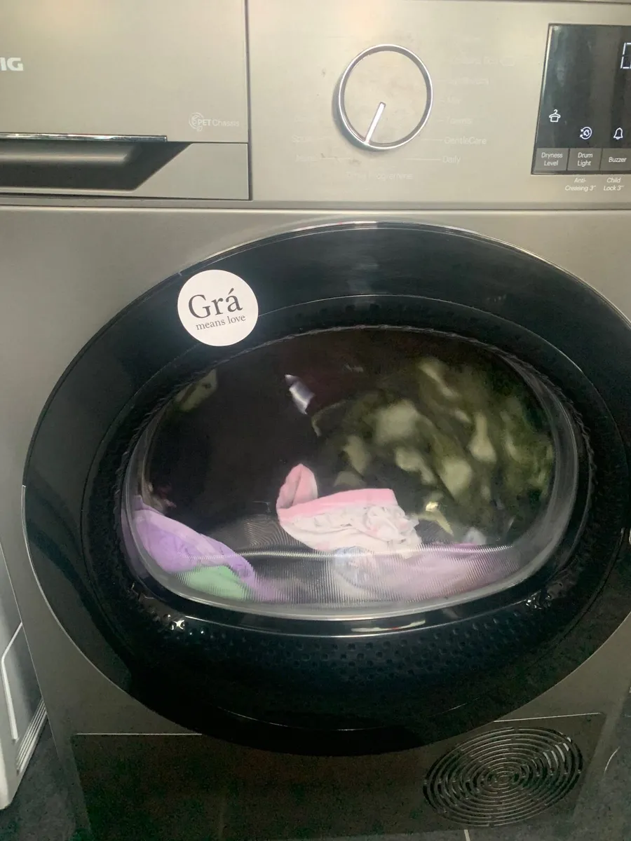 Grundig Condenser dryer 9kg - Image 1