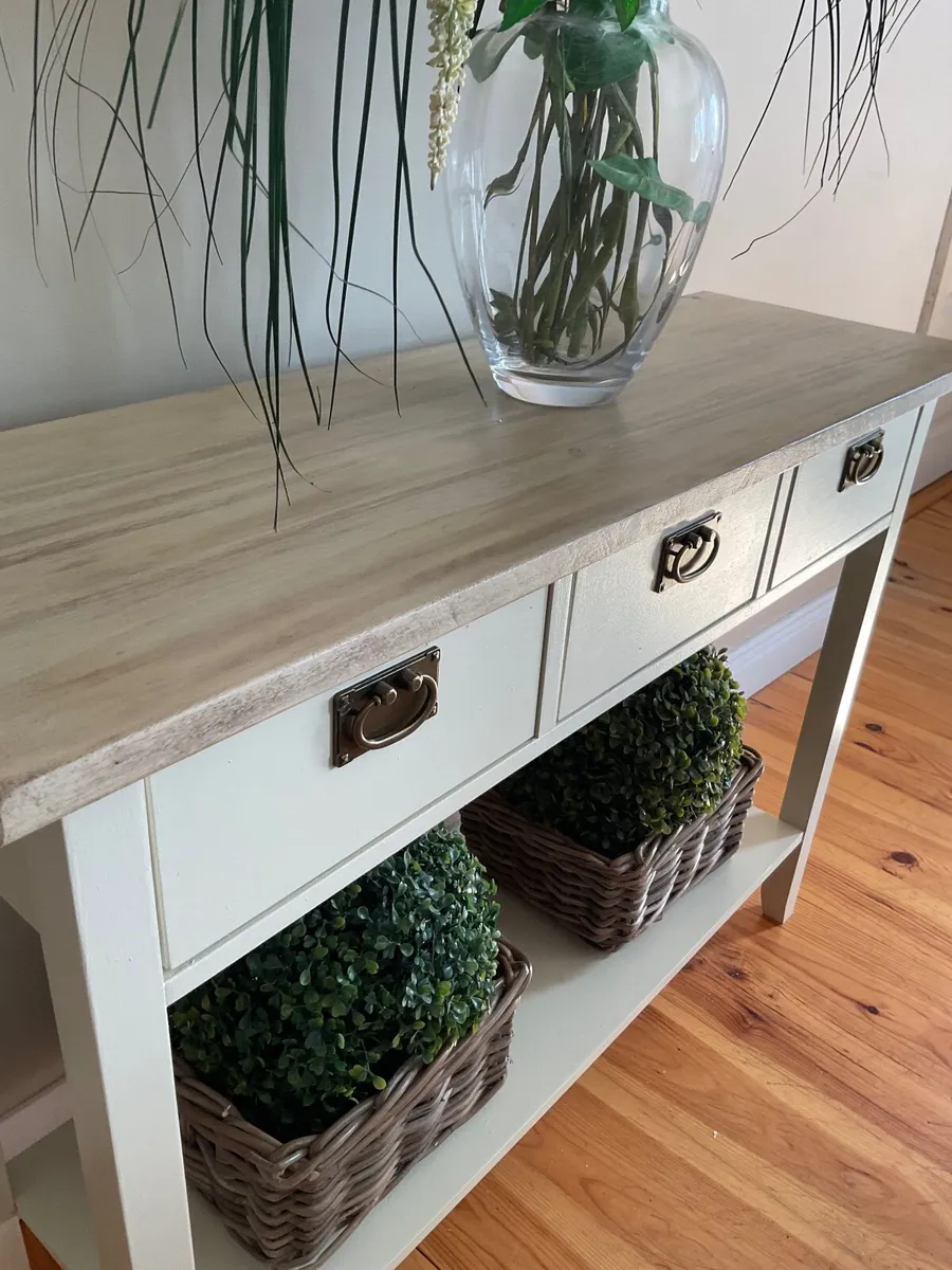Three drawer Hall console table - Image 2