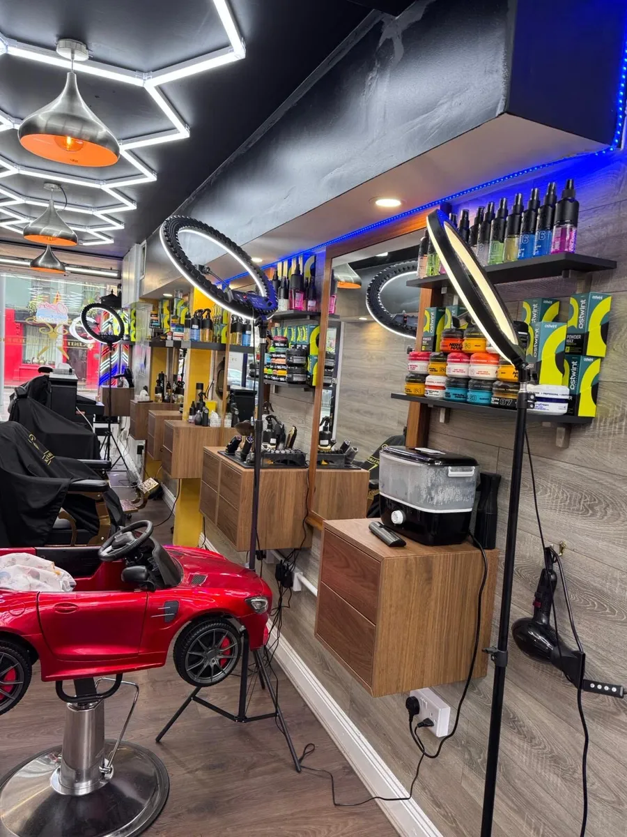 Barber shop - Image 3