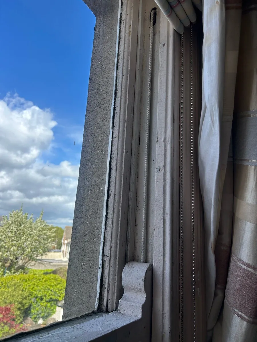 Sliding sash window - Image 3