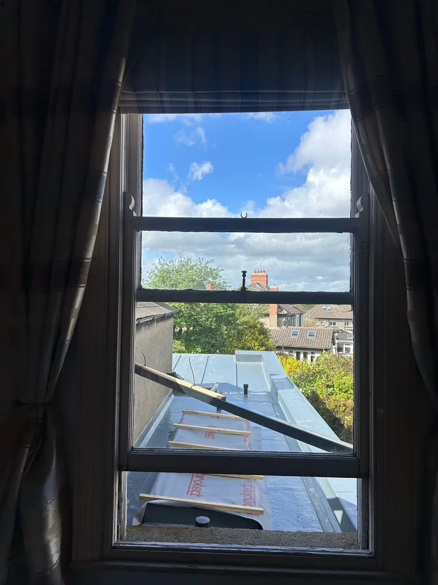 Sliding sash window - Image 2