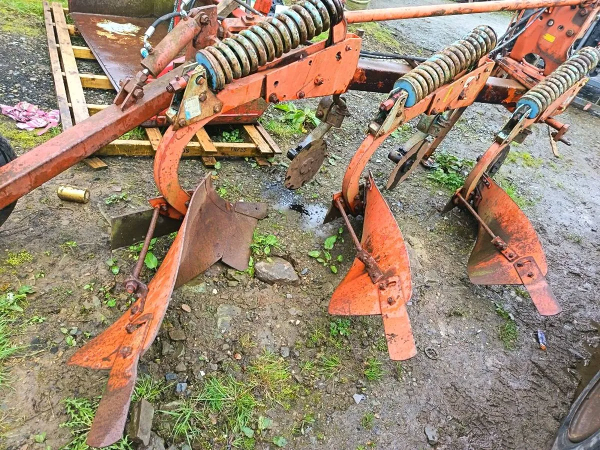 3 furrow plogh - Image 2