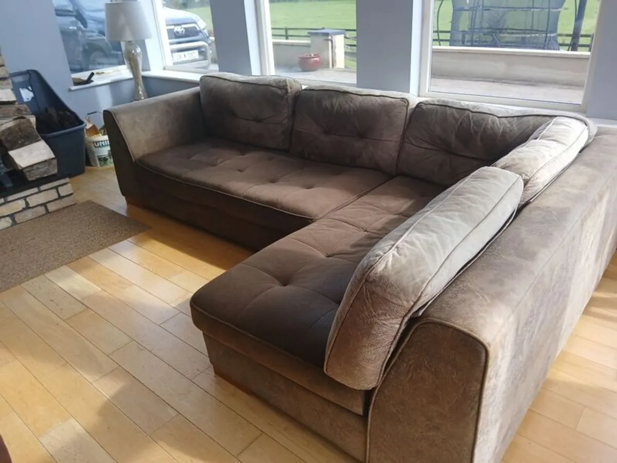 corner couch - Image 2