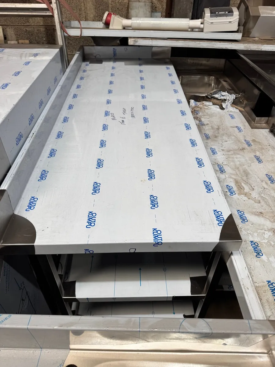 Cocktail station sinks tables and canopies - Image 3