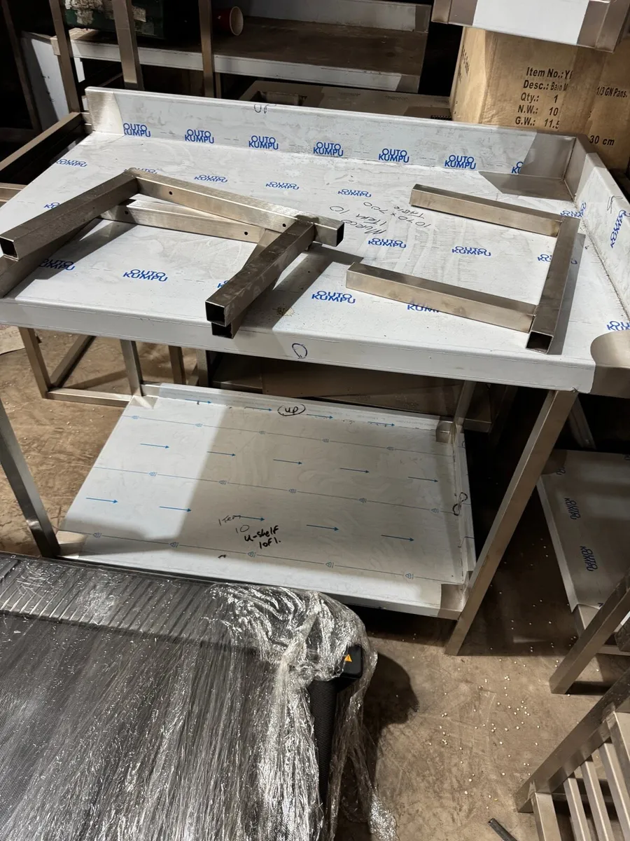 Cocktail station sinks tables and canopies - Image 4