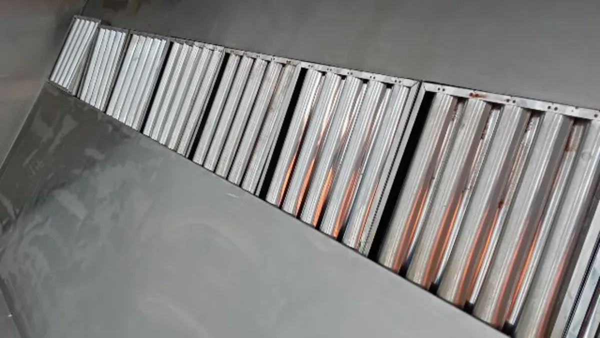 Canopy extractor Kitchen industrial - Image 3