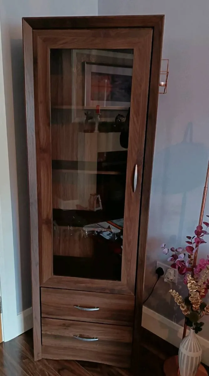 Living room display cabinet - Image 1