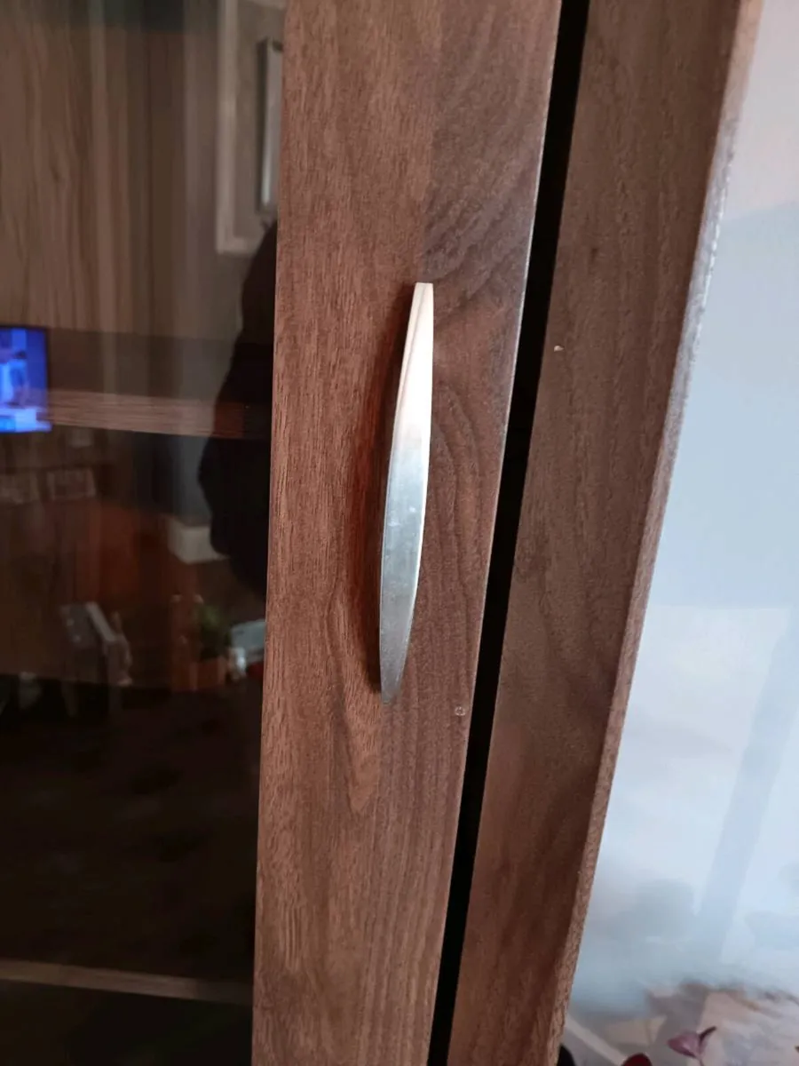 Living room display cabinet - Image 4