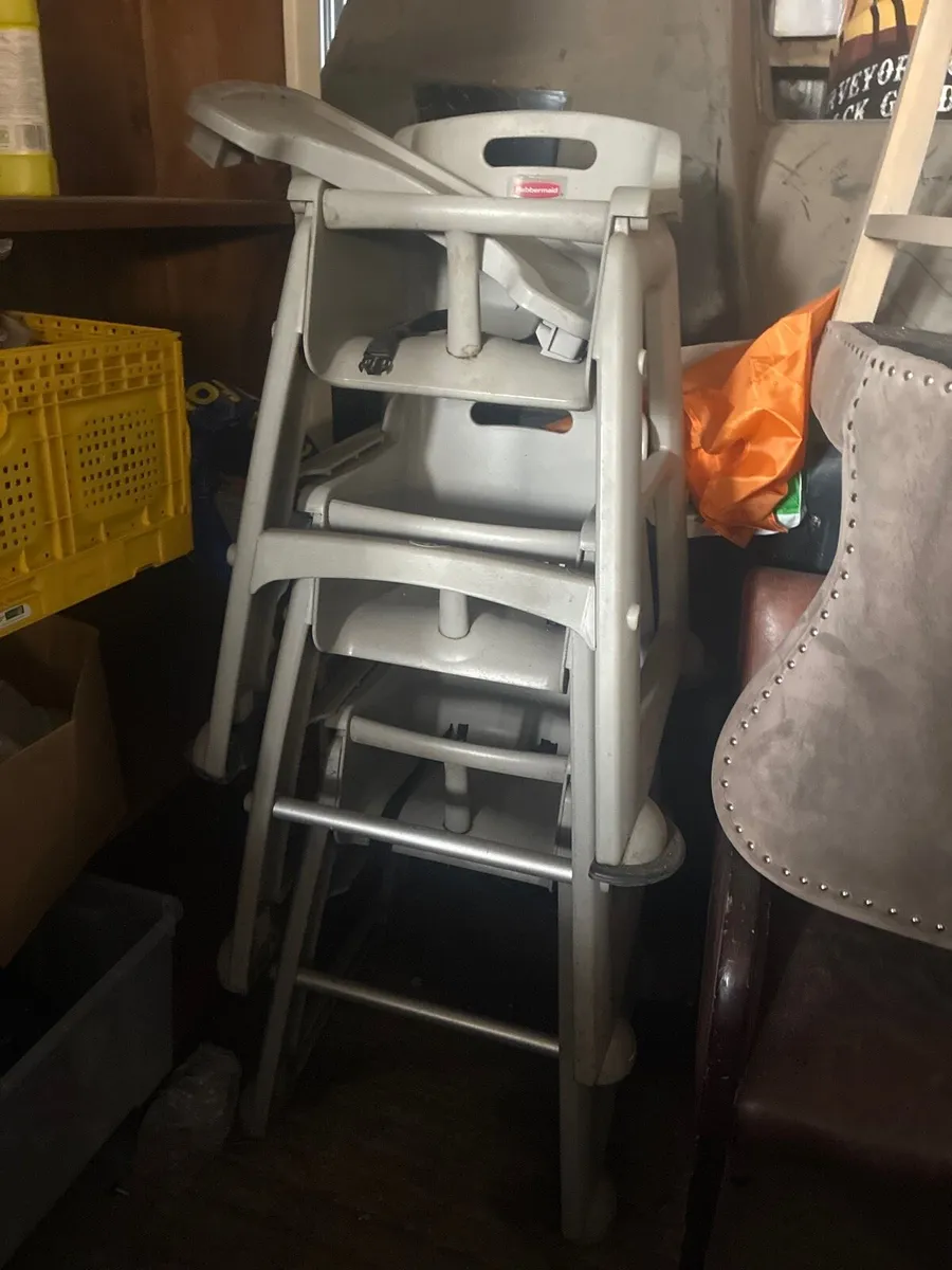 Restaurant baby chairs