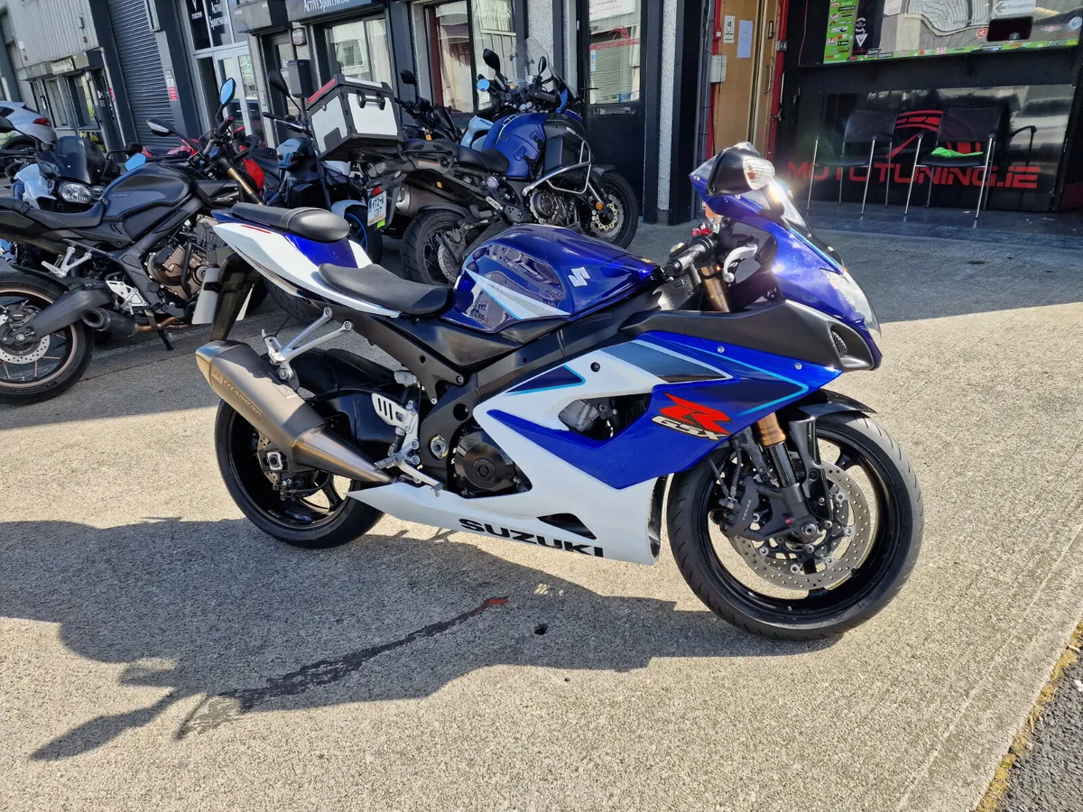 2006 Suzuki GSXR 1000 - Image 1