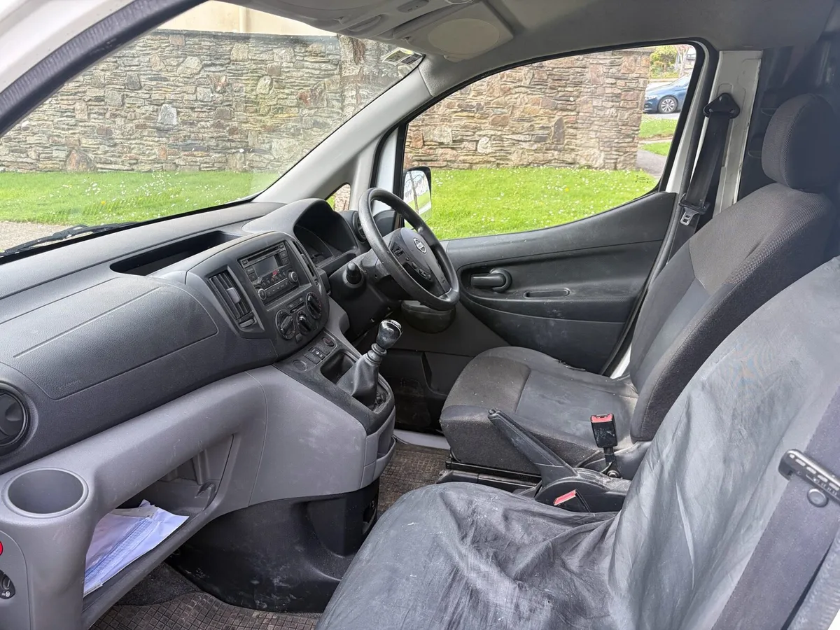 Nissan NV200 - Image 4
