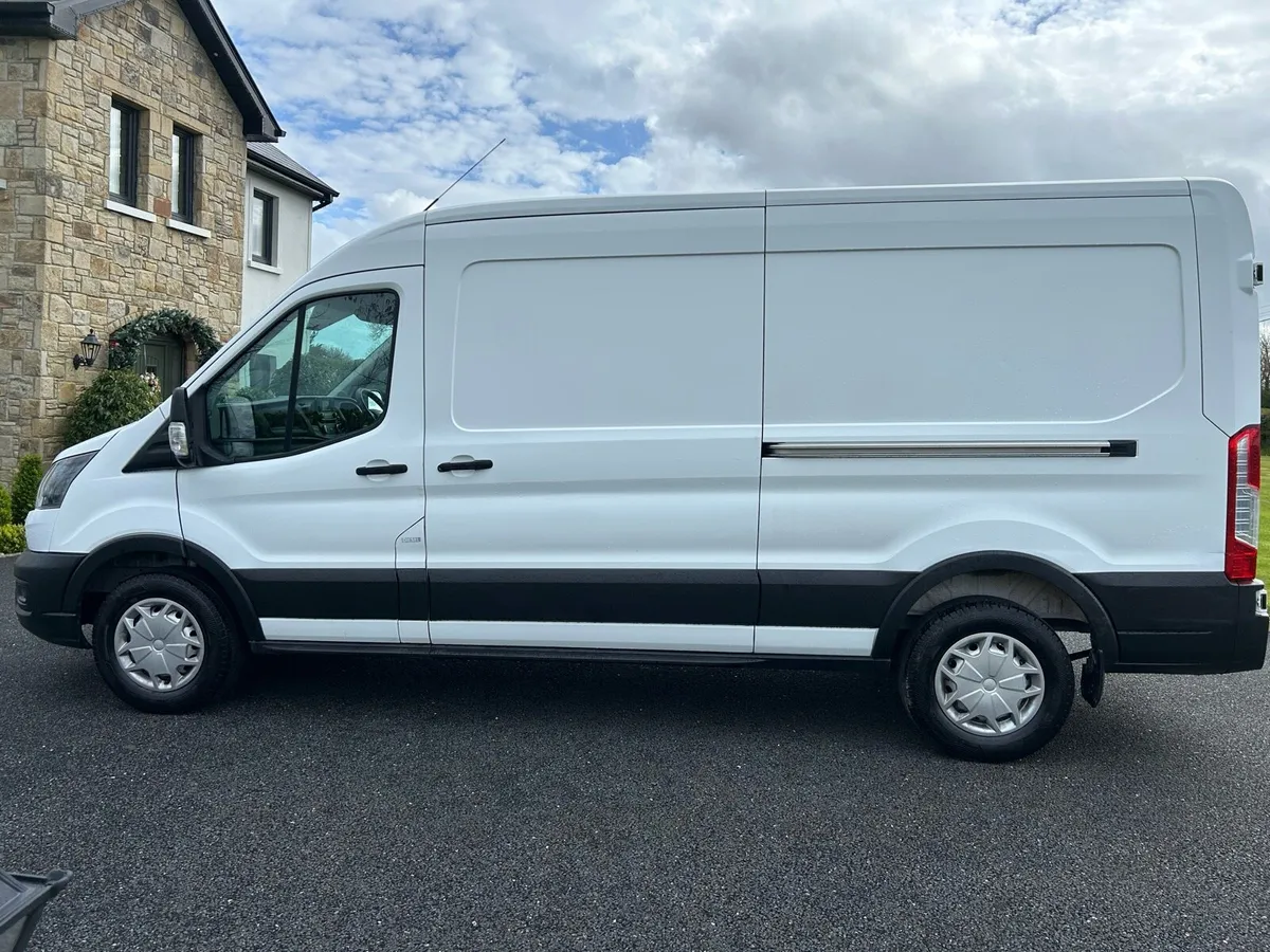 2021 Ford transit 350 - Image 4