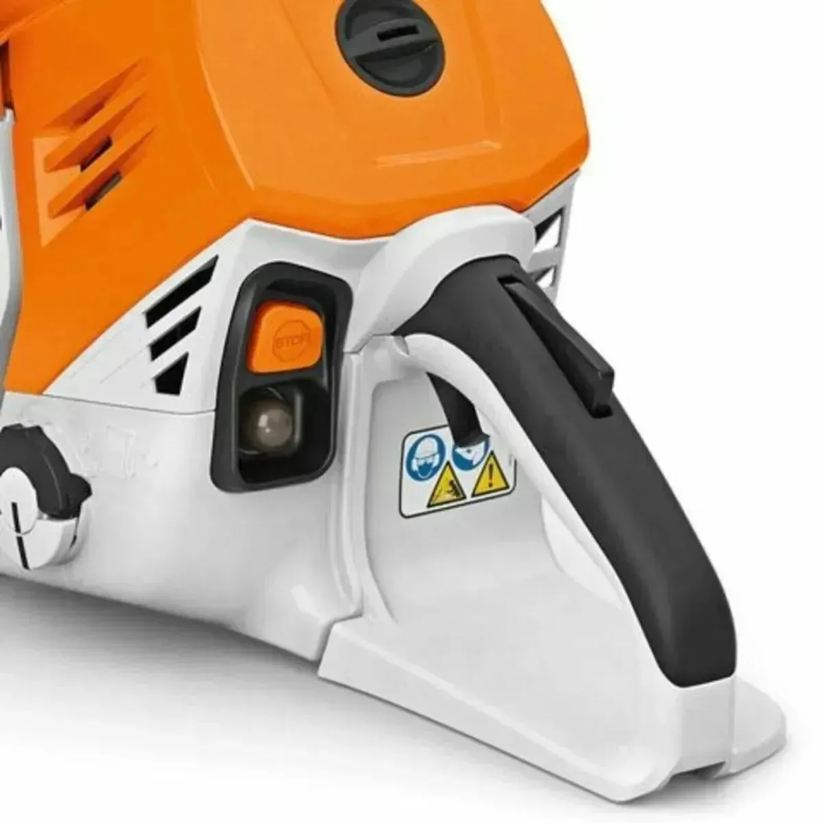 The STIHL MS500i Chainsaw - Image 2