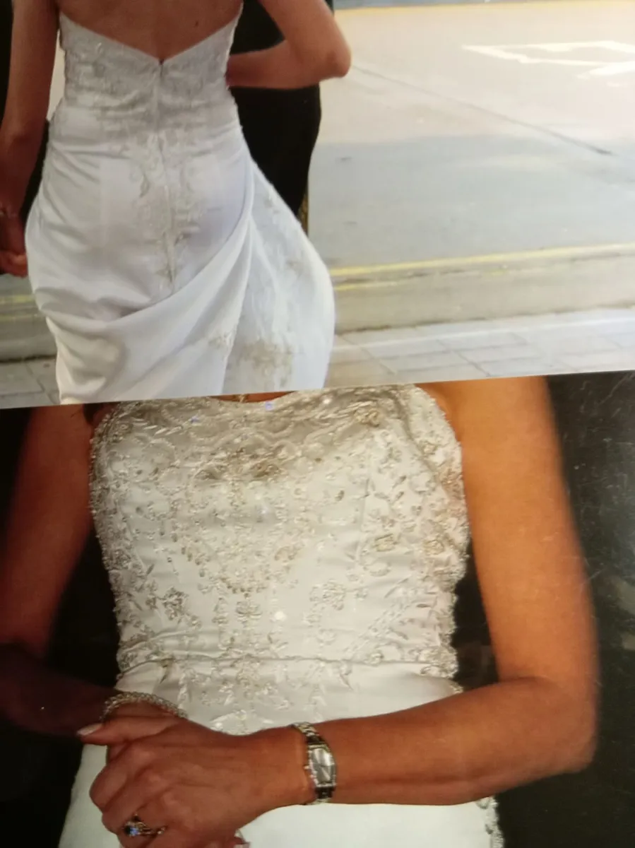 Wedding dress - Image 1