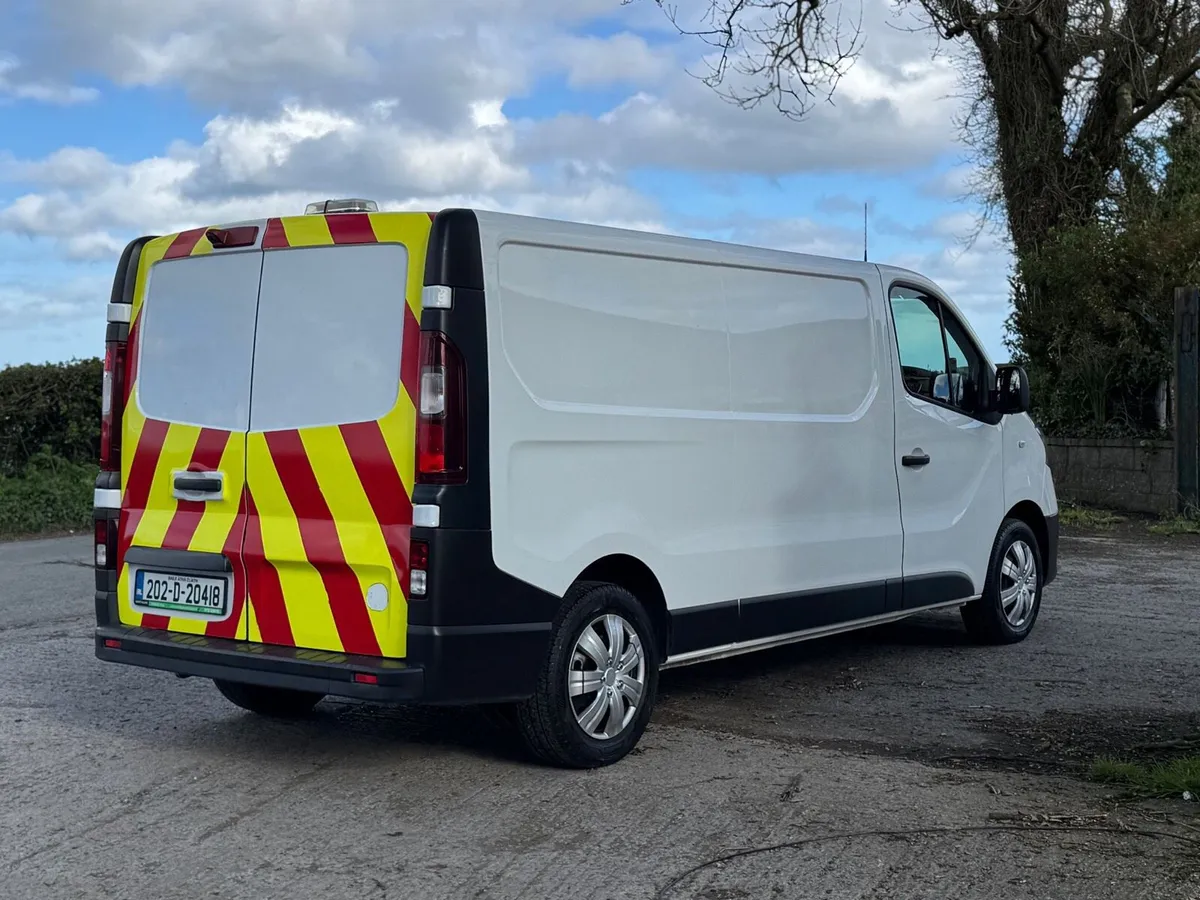 2020 Renault Traffic 230Km - Image 3