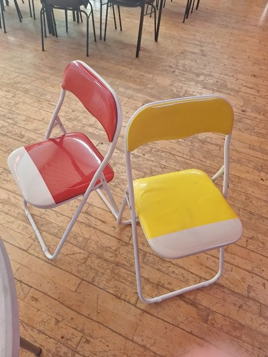 Tables/Chairs - Image 2