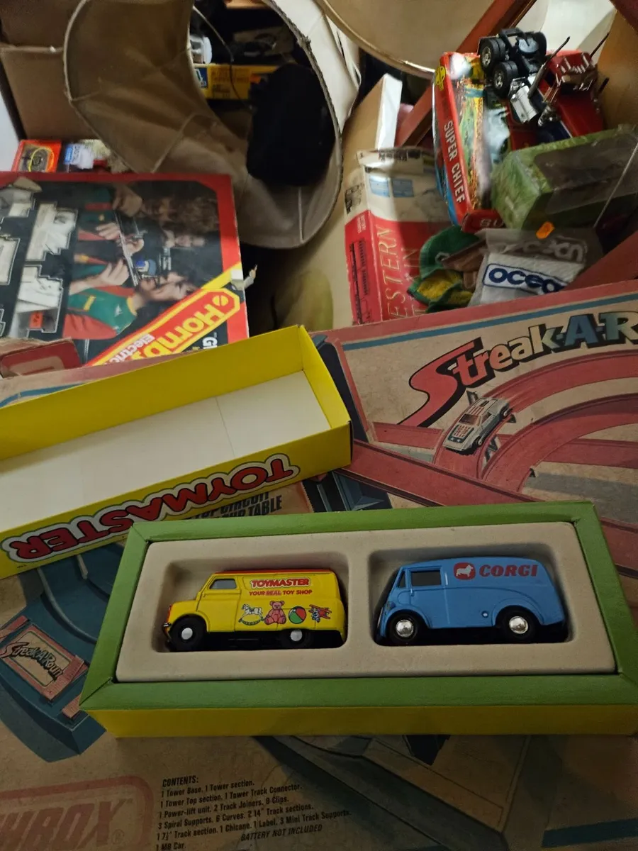 Corgi Toymaster Set - Image 2