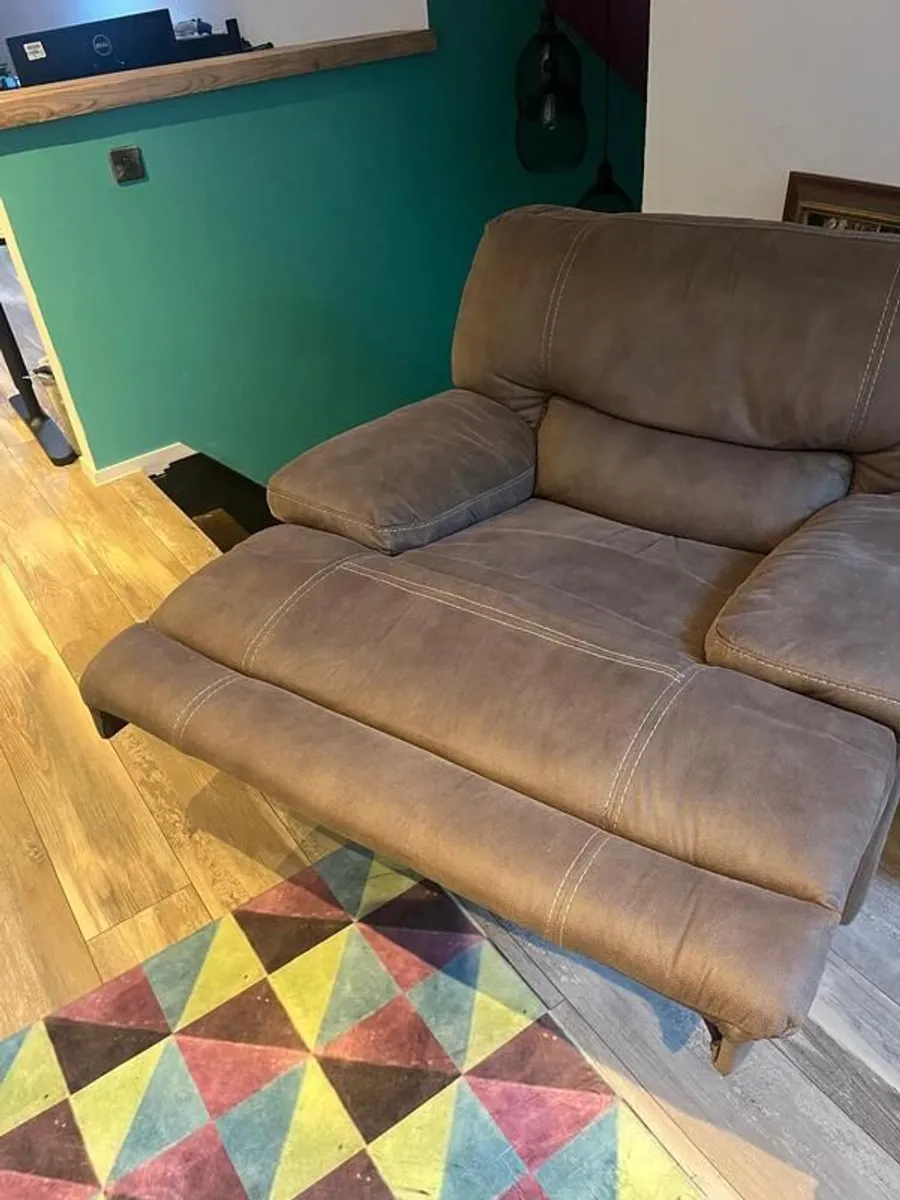 Isabelle Taupe Fabric  5 Piece modular sofa - Image 4