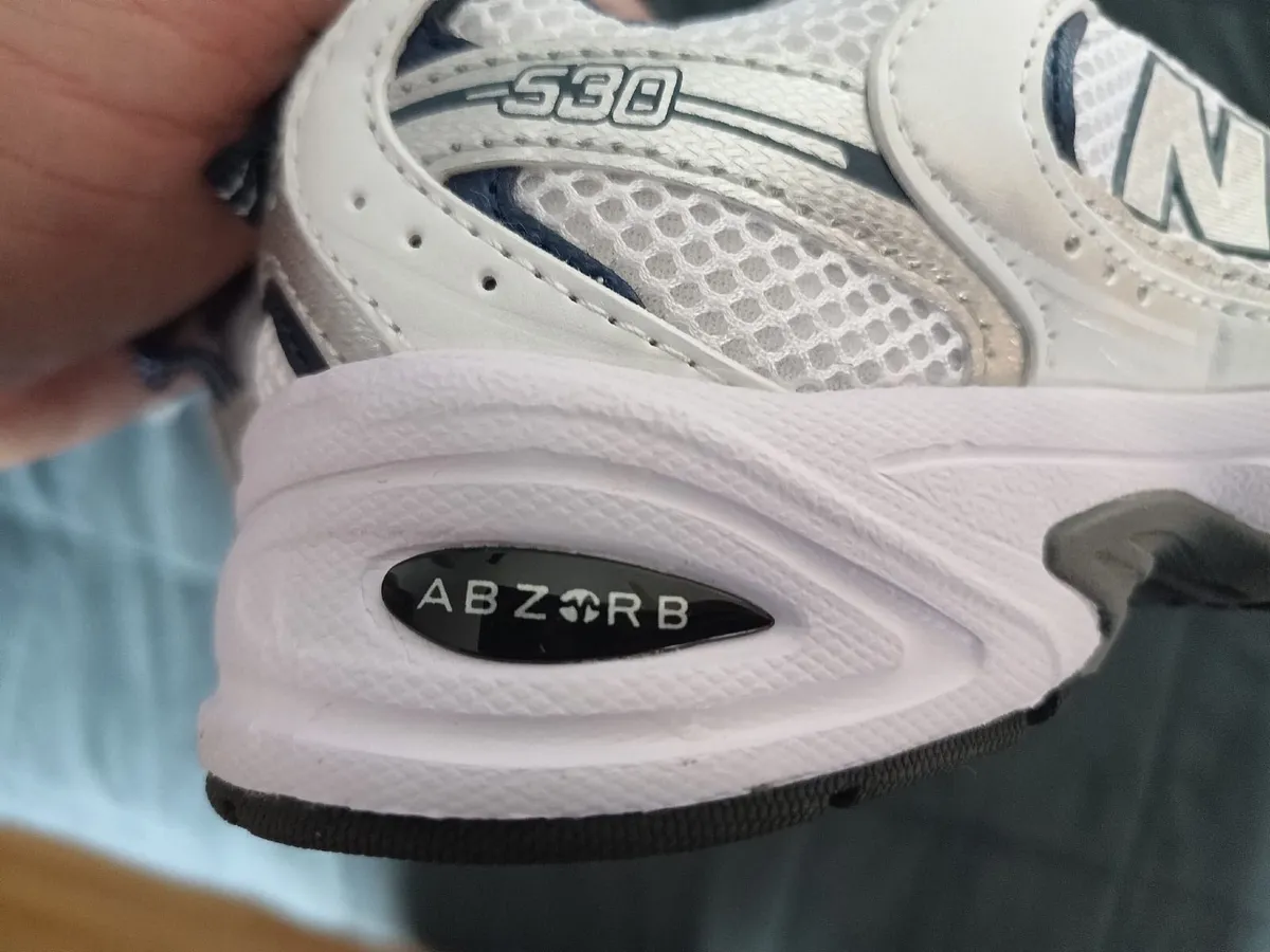 New Balance 530 size 3.5UK - Image 4