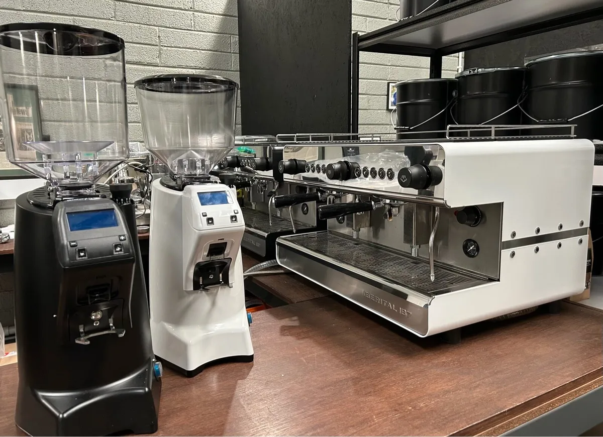 Coffee Machine - Image 3