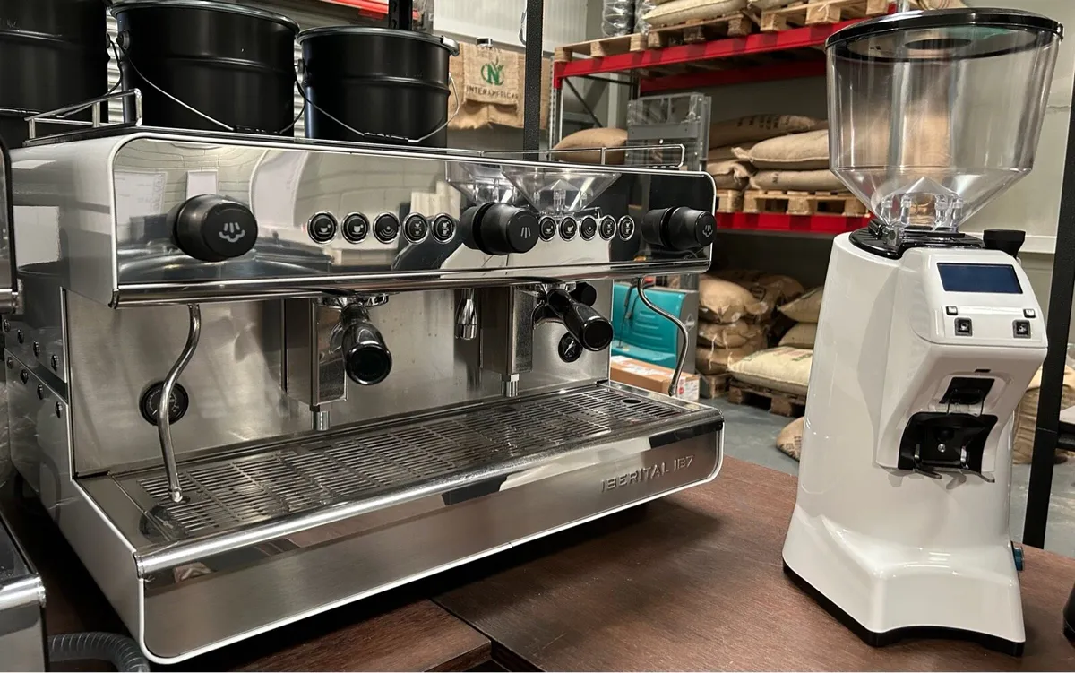 Coffee Machine - Image 4