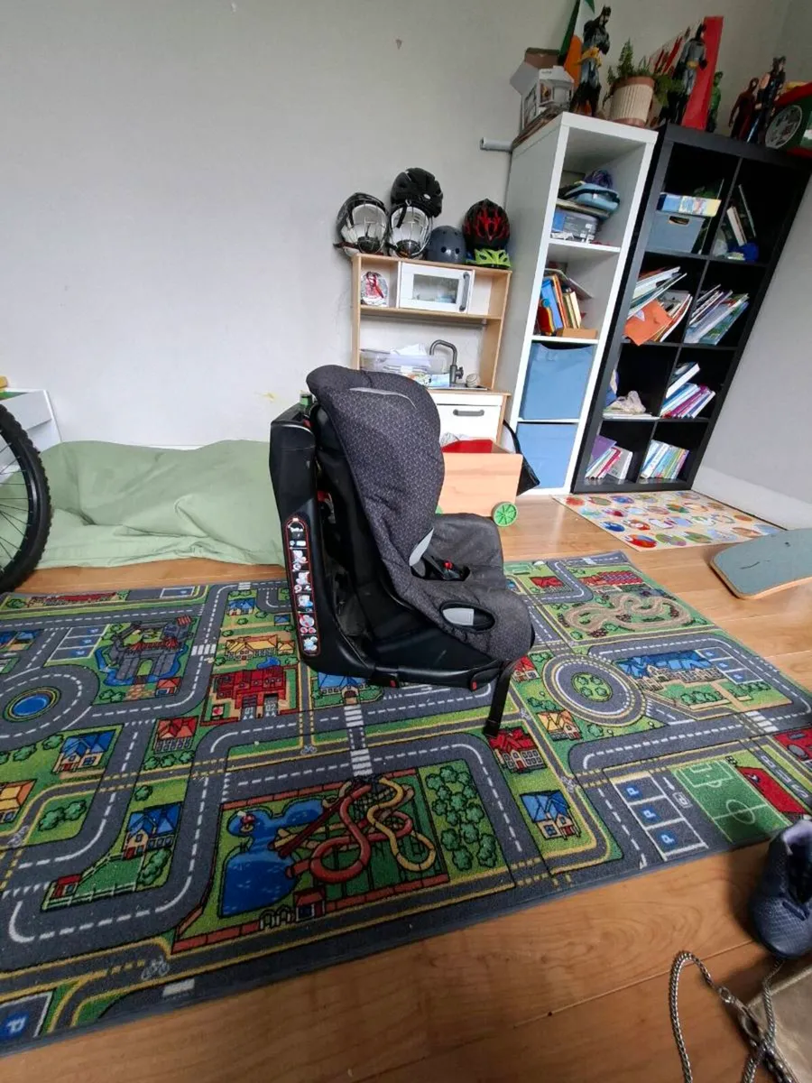 maxi cosi axiss - Image 1