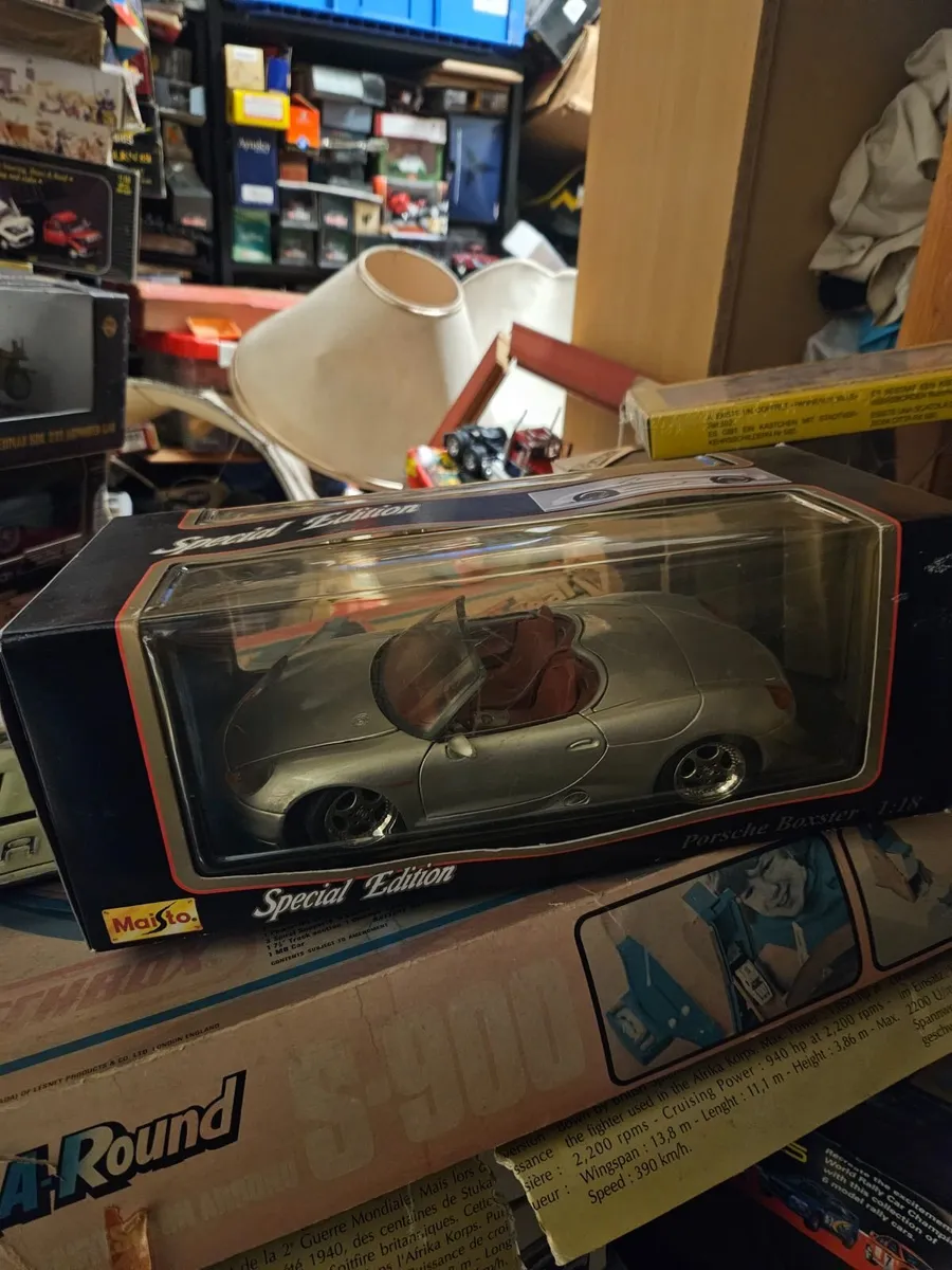 Corgi Maisto Porsche Boxster 1.18 - Image 2